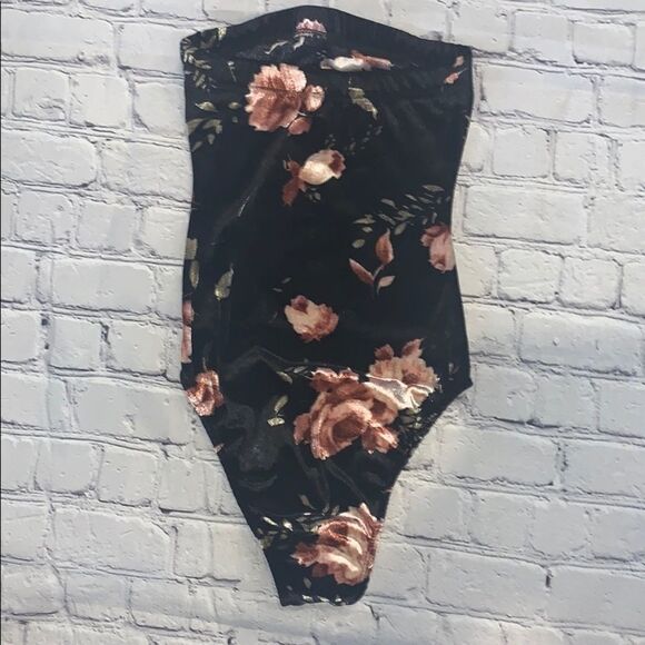 🌸 Urban Outfitters: Out From Under Floral Strapless Bodysuit - Size XS - Picture 3 of 6